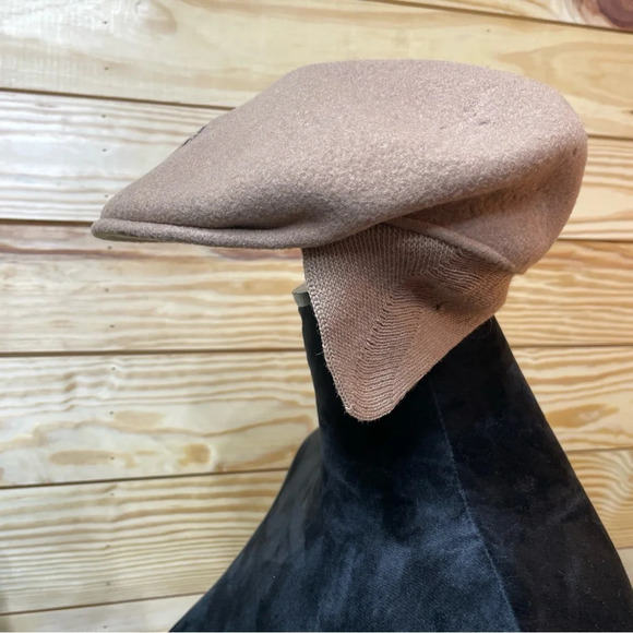 Vintage Royal Troon Golf Club Flat Cap Beret Camel Tan with Perfect Logo Kangol - Picture 9 of 9